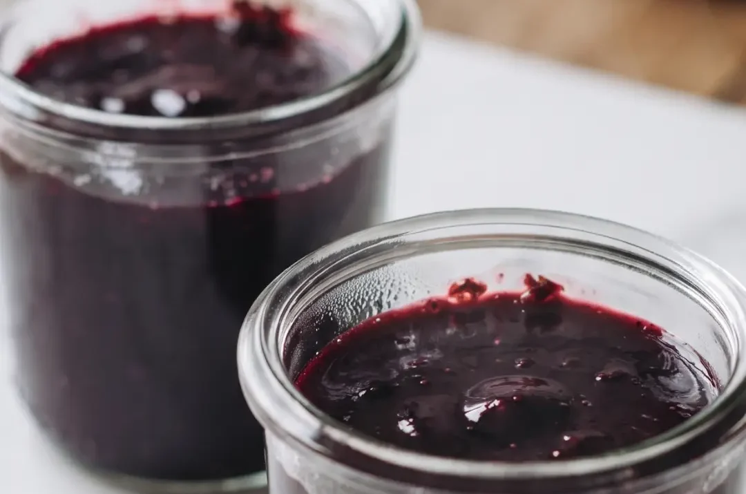 Cremige Brombeermarmelade ohne Kerne selber machen
